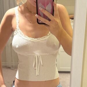 Brandy Melville white top